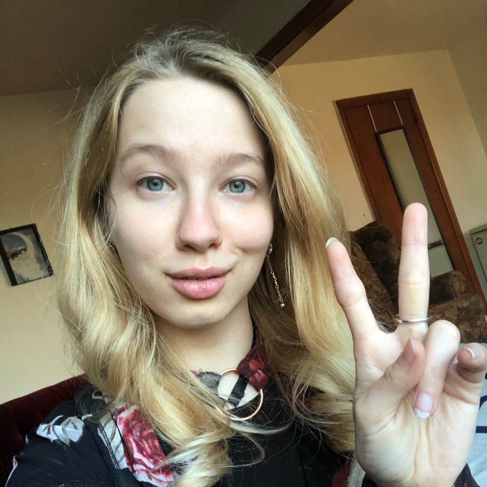 Meet your Posher, Melissa